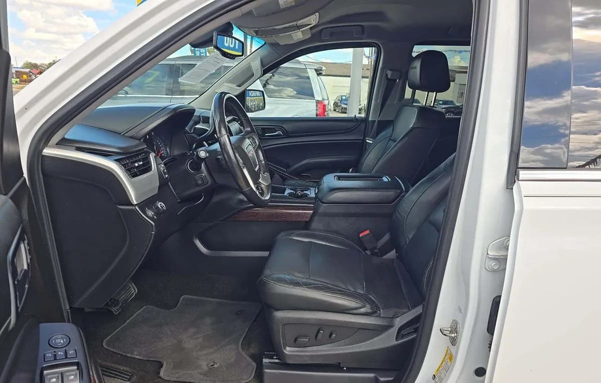 2017 GMC YUKON SLT 4