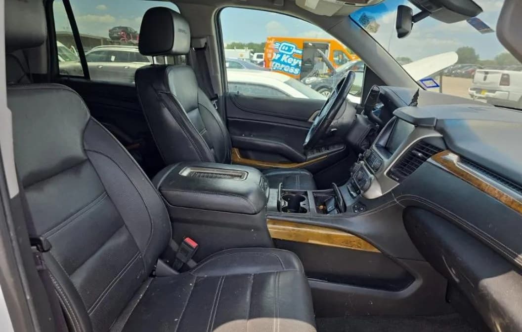 2017 GMC YUKON Denali 6