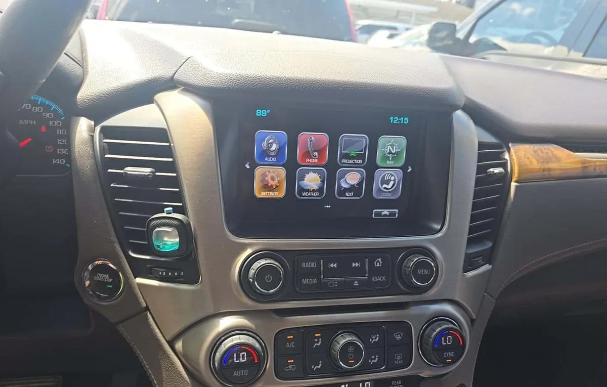 2017 GMC YUKON Denali 7