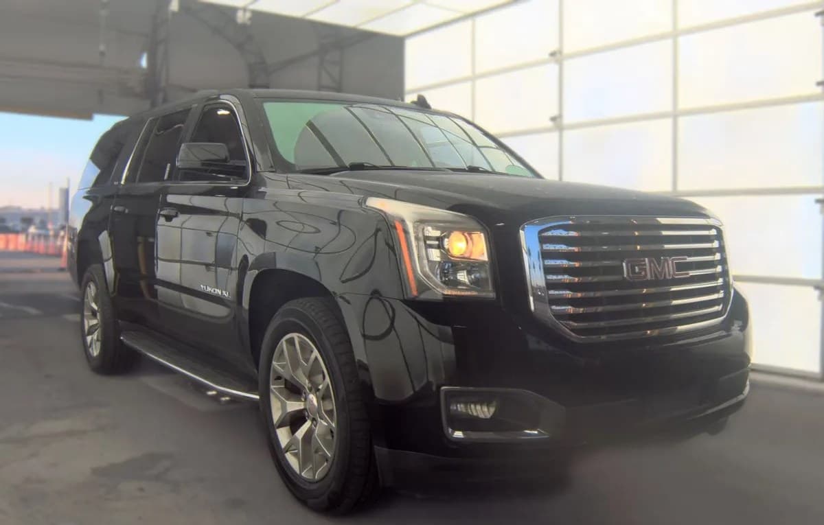 2020 GMC YUKON XL SLE 4