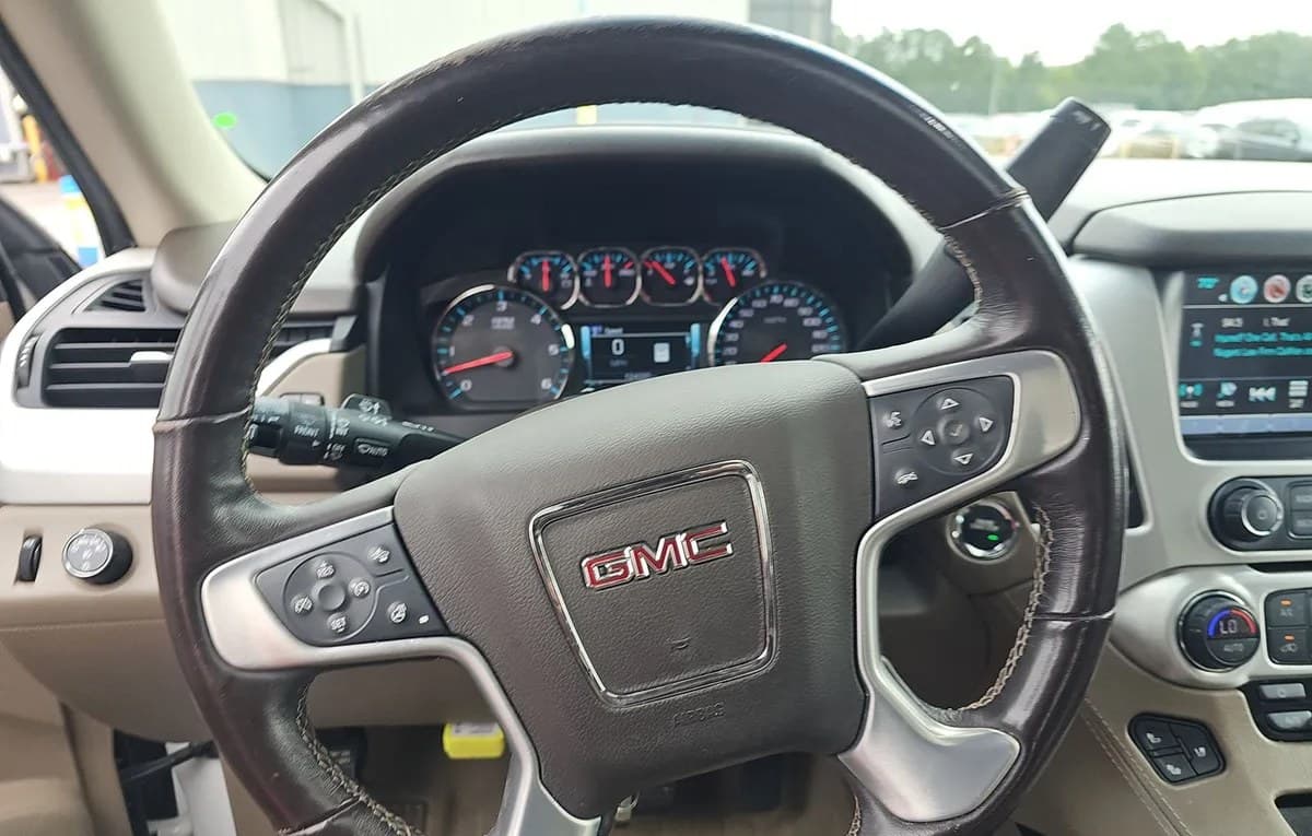 2018 GMC YUKON XL SLT 7