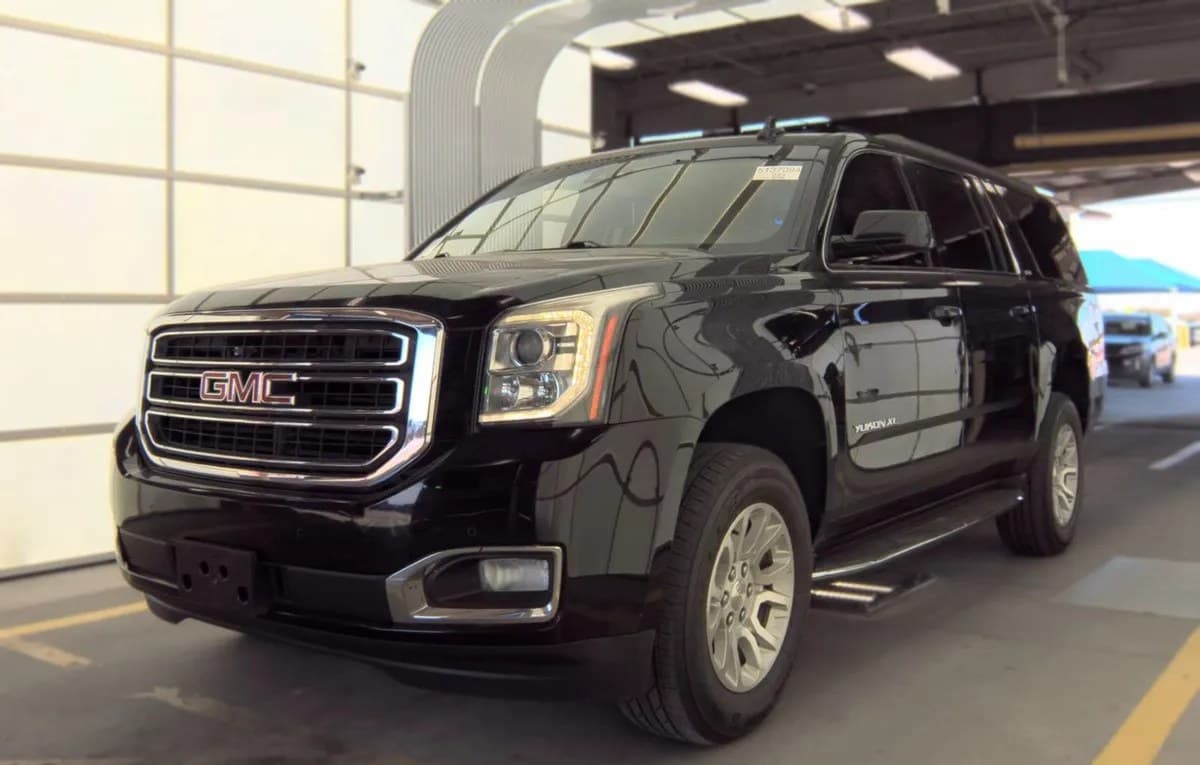 2018 GMC YUKON XL SLT 2