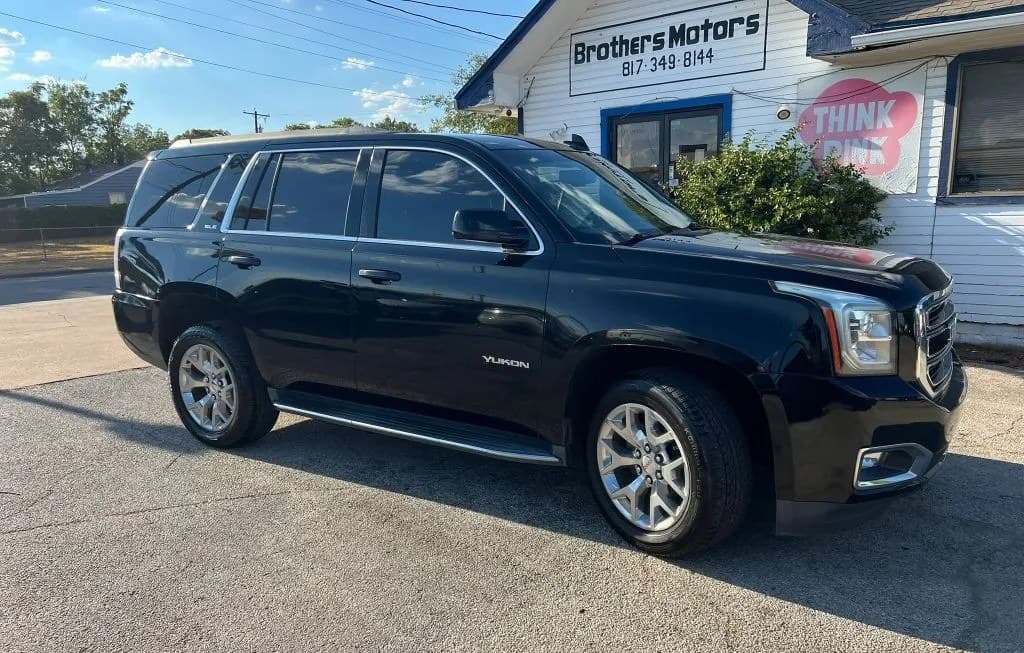 2018 GMC YUKON SLE 3