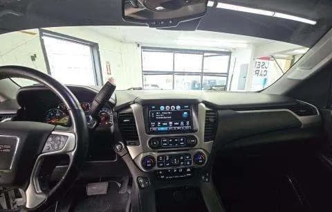 2017 GMC YUKON SLT 7