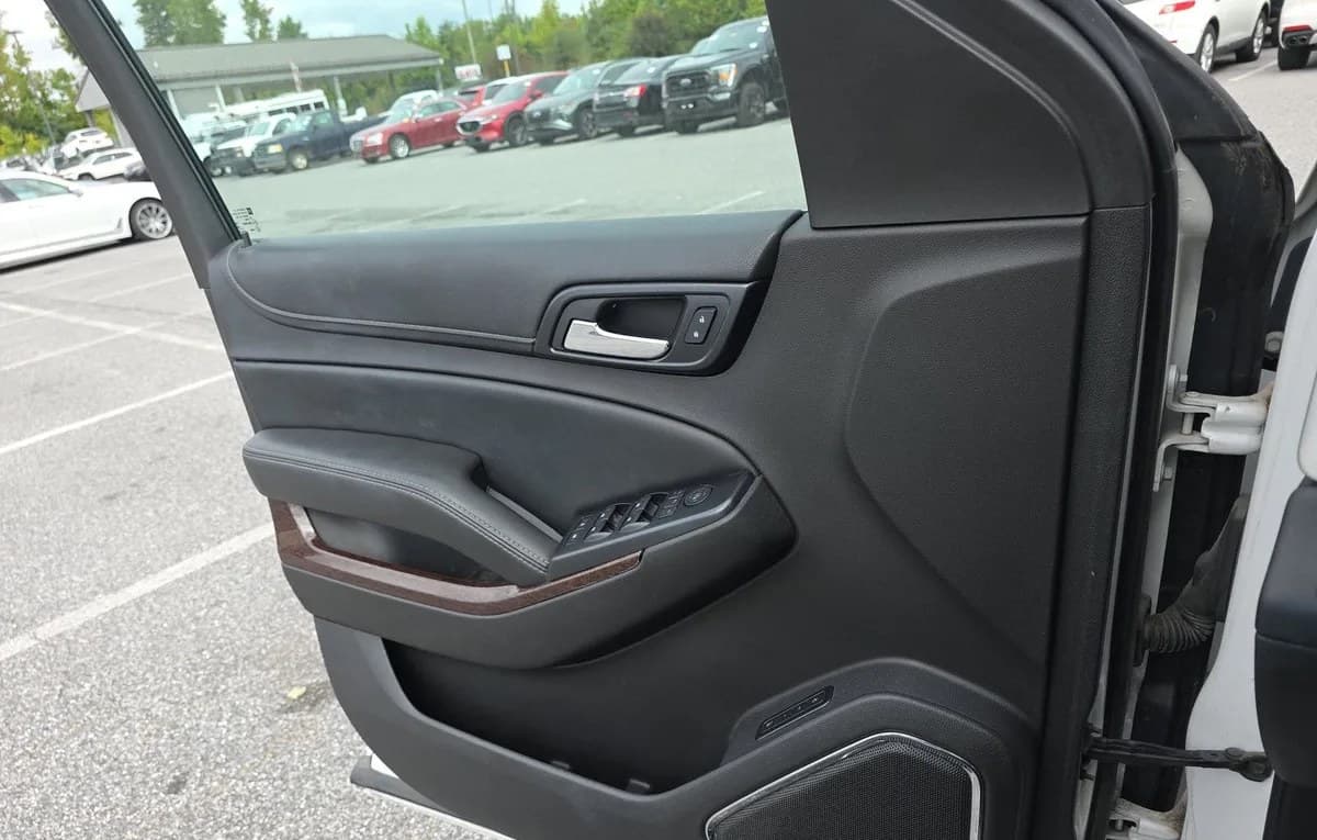2017 GMC YUKON SLT 5
