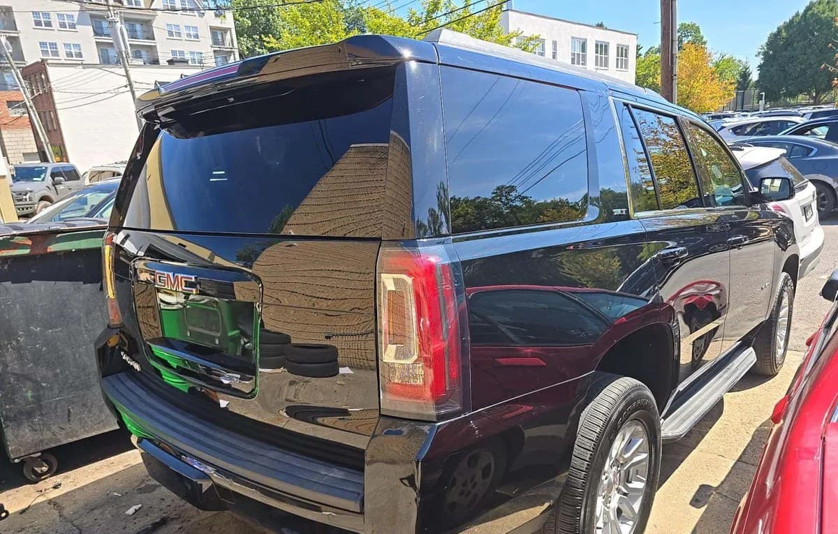 2017 GMC YUKON SLT 4