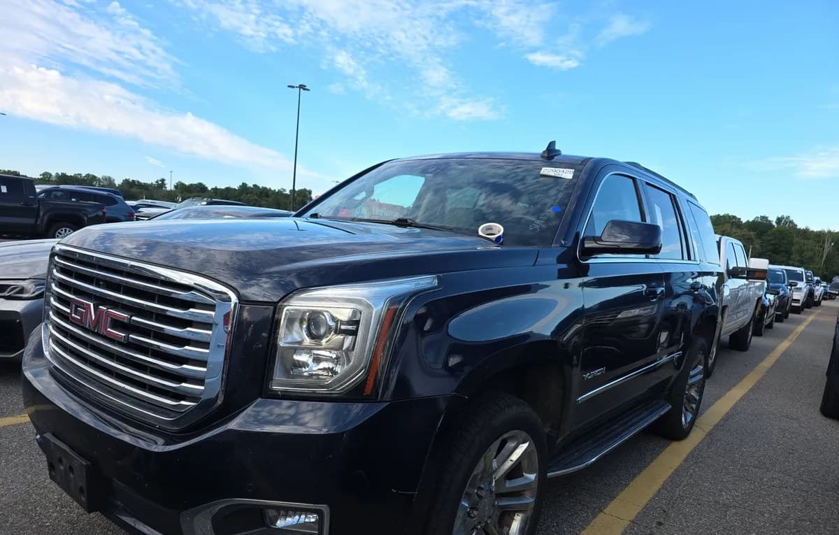 2018 GMC YUKON SLT 2