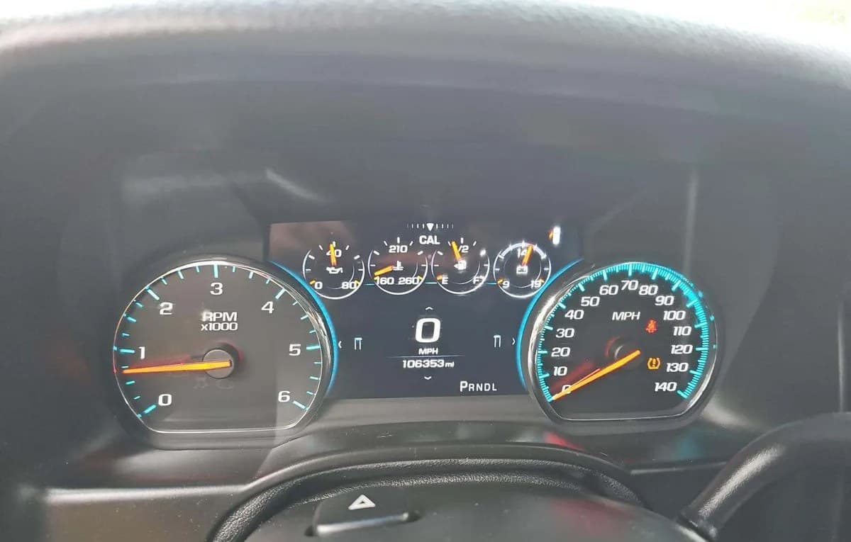 2017 GMC YUKON Denali 6