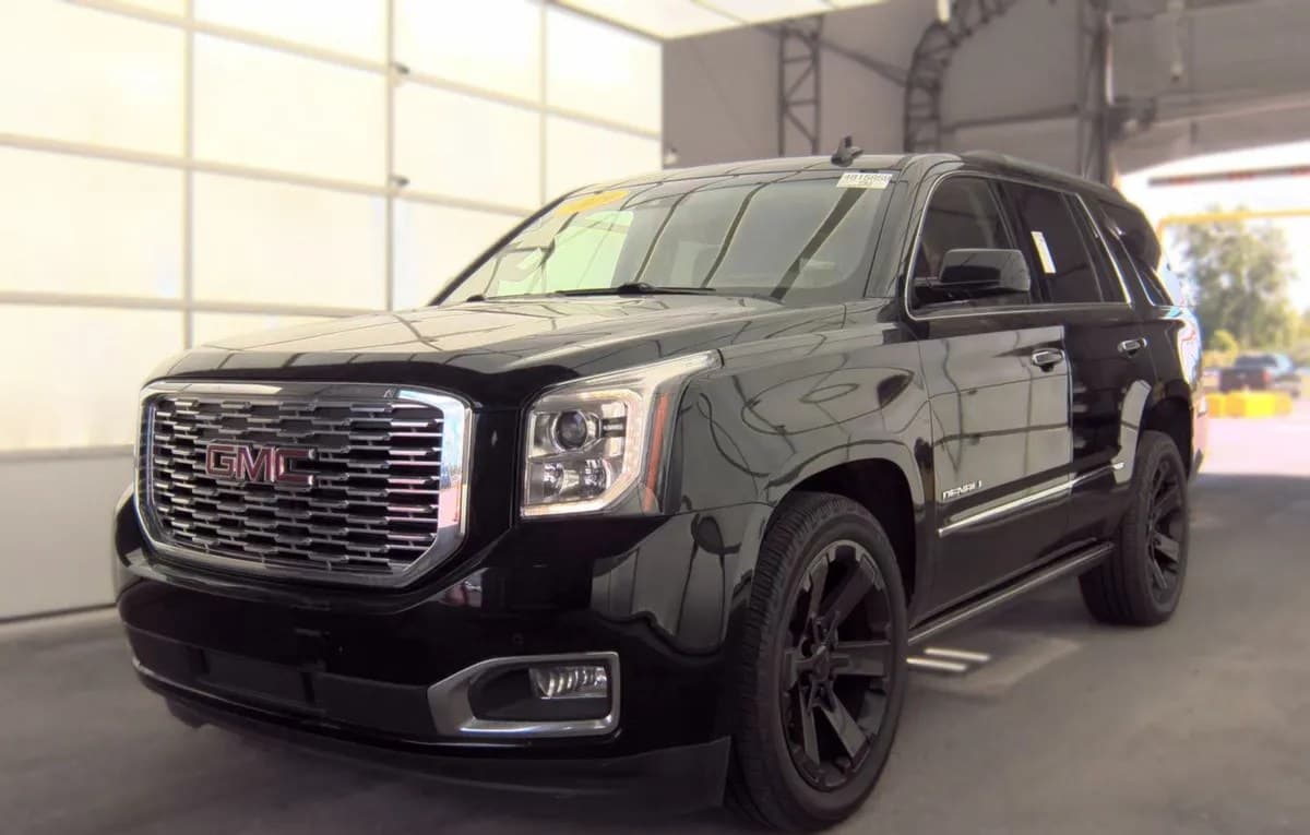 2019 GMC YUKON Denali 2