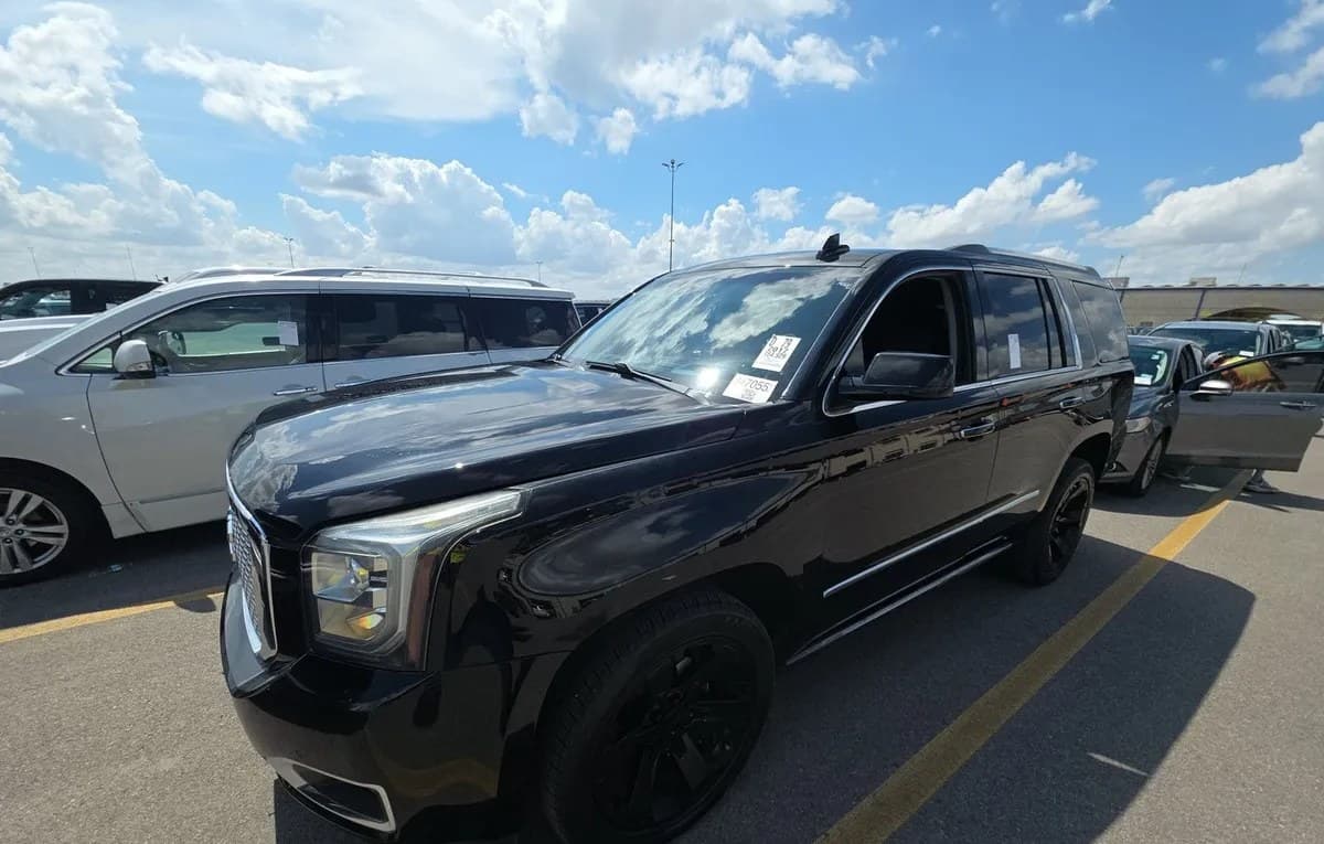 2017 GMC YUKON Denali 2