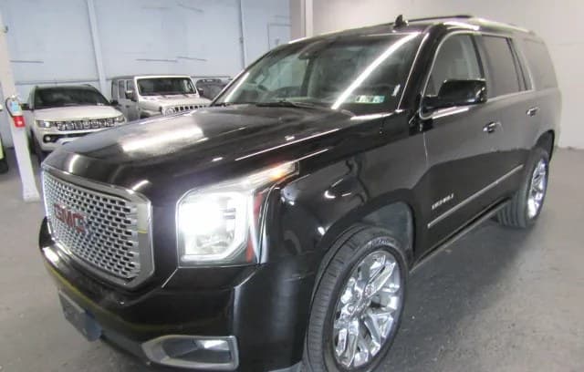 2017 GMC YUKON Denali 2