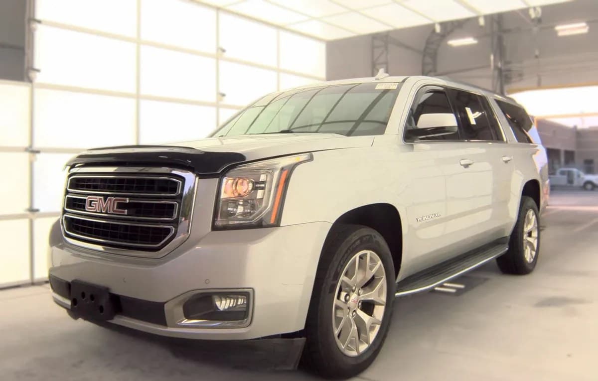 2017 GMC YUKON XL SLE 2