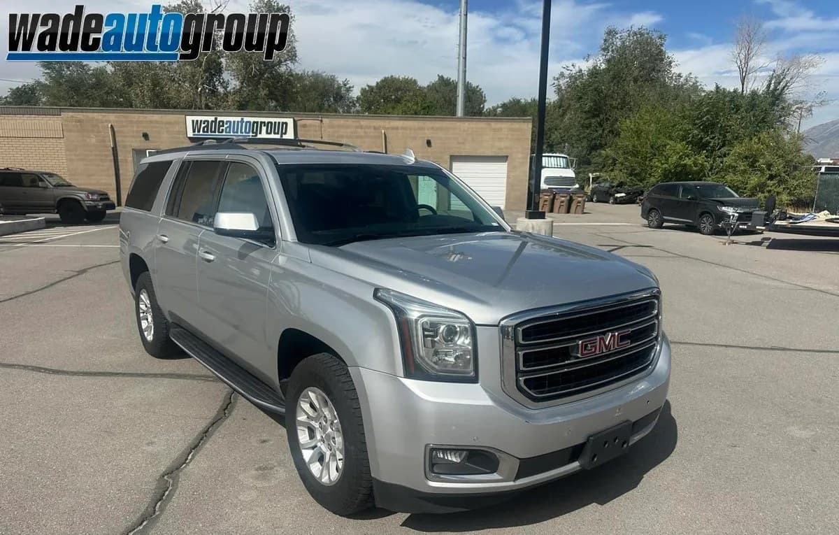 2019 GMC YUKON XL SLT 2