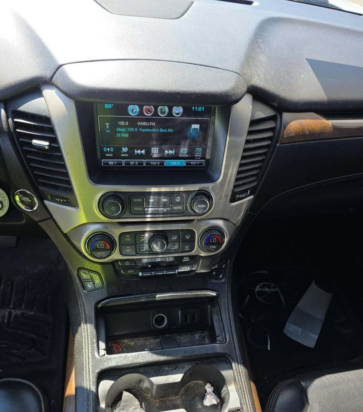 2019 GMC YUKON XL Denali 7