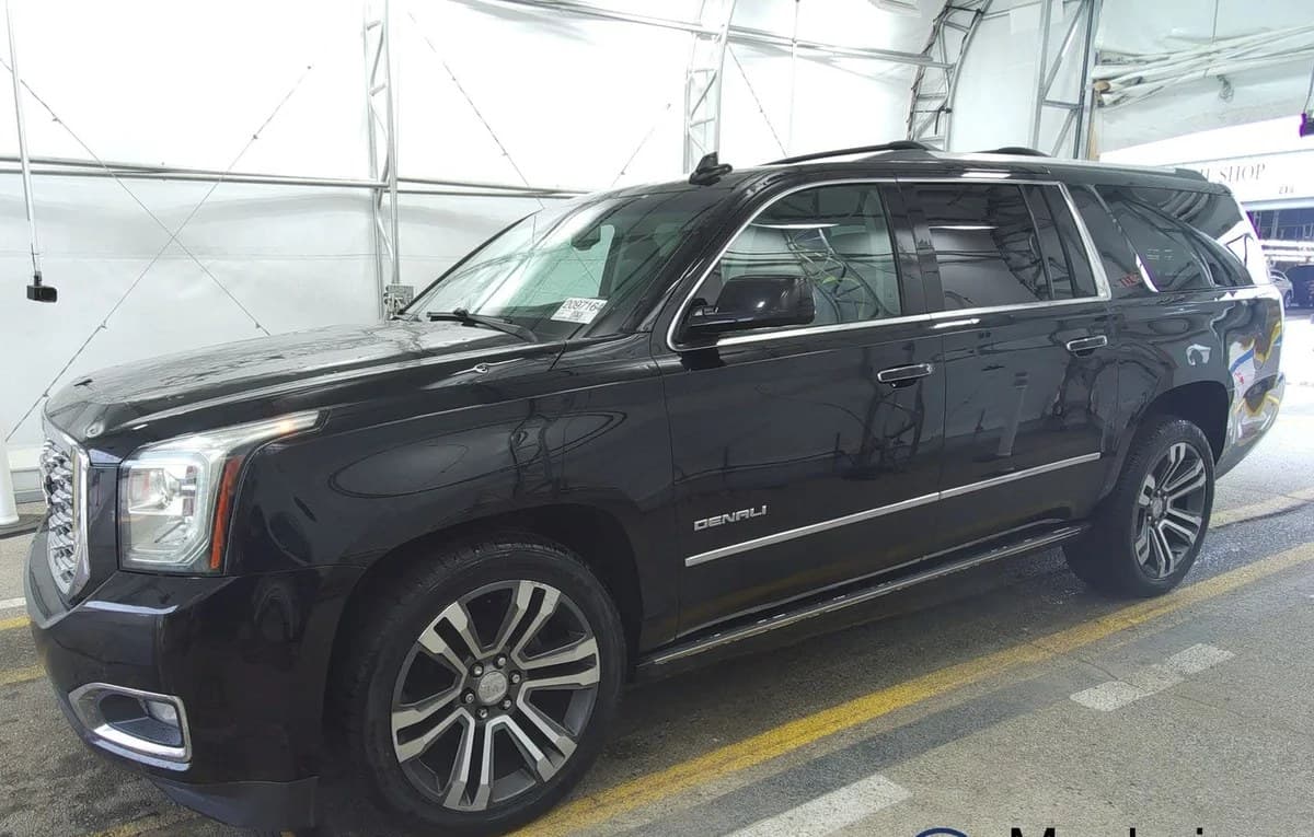 2019 GMC YUKON XL Denali 2