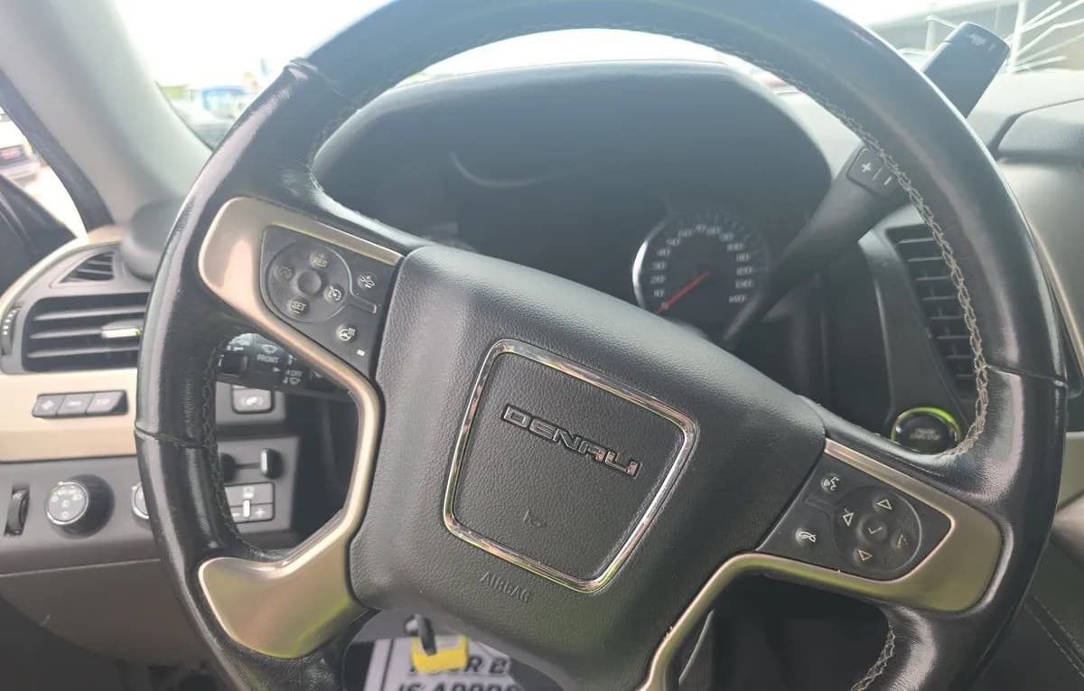 2019 GMC YUKON XL Denali 7