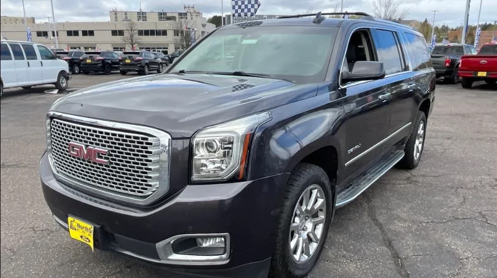 2017 GMC YUKON XL Denali 2