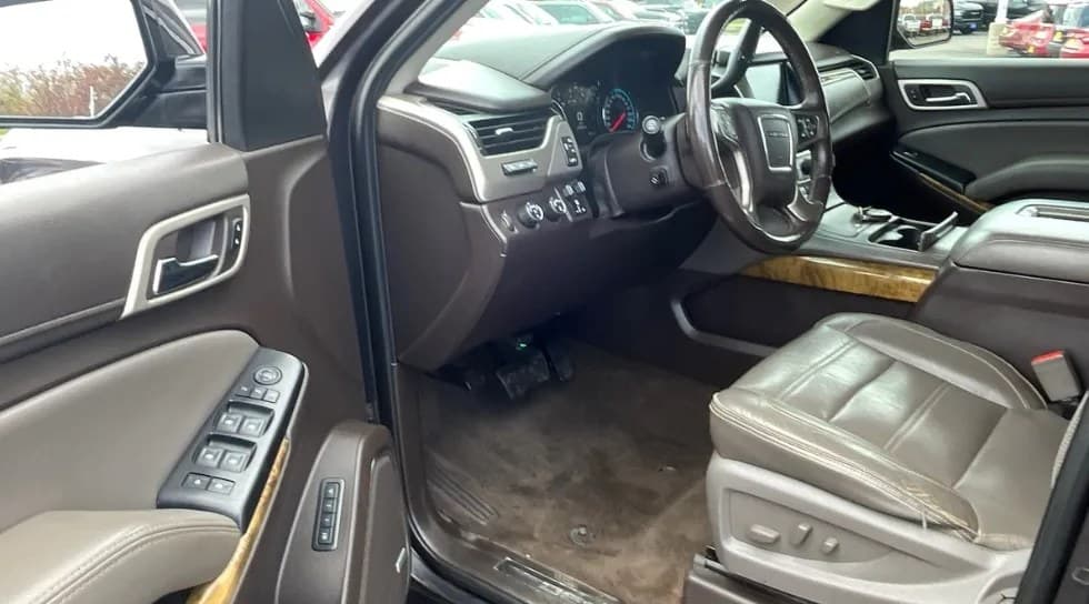 2017 GMC YUKON XL Denali 7