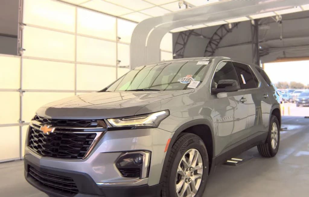 2023 CHEVROLET TRAVERSE LS 1LS