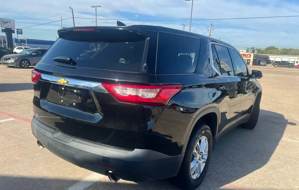 2019 CHEVROLET TRAVERSE LS 5