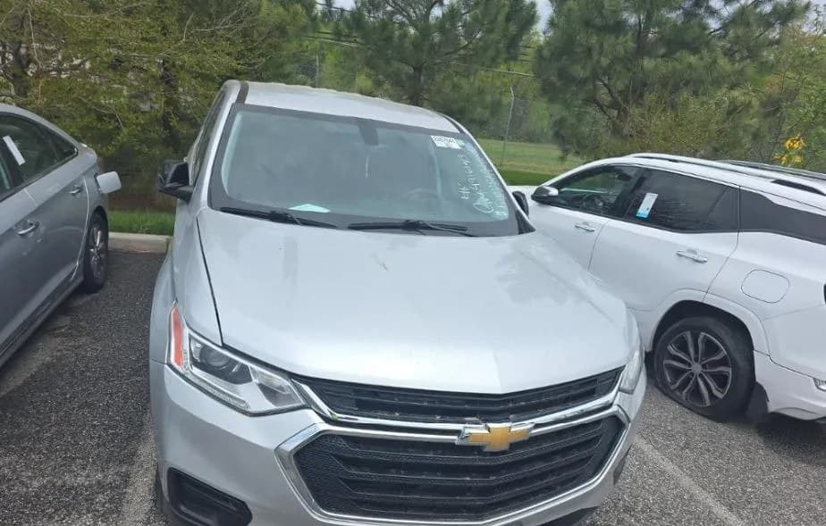 2021 CHEVROLET TRAVERSE LS 2
