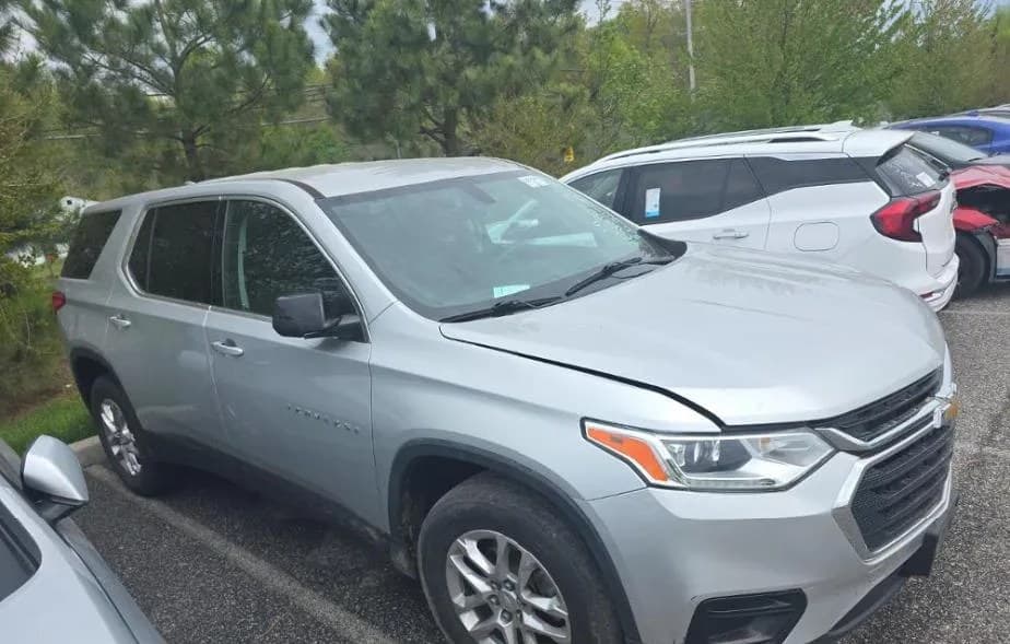 2021 CHEVROLET TRAVERSE LS 3