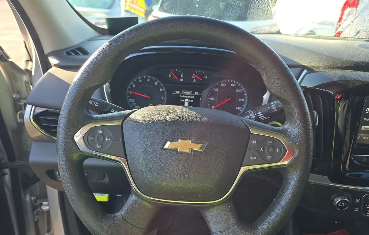 2019 CHEVROLET TRAVERSE LS 7