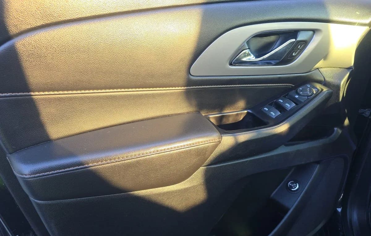 2020 CHEVROLET TRAVERSE LT 6