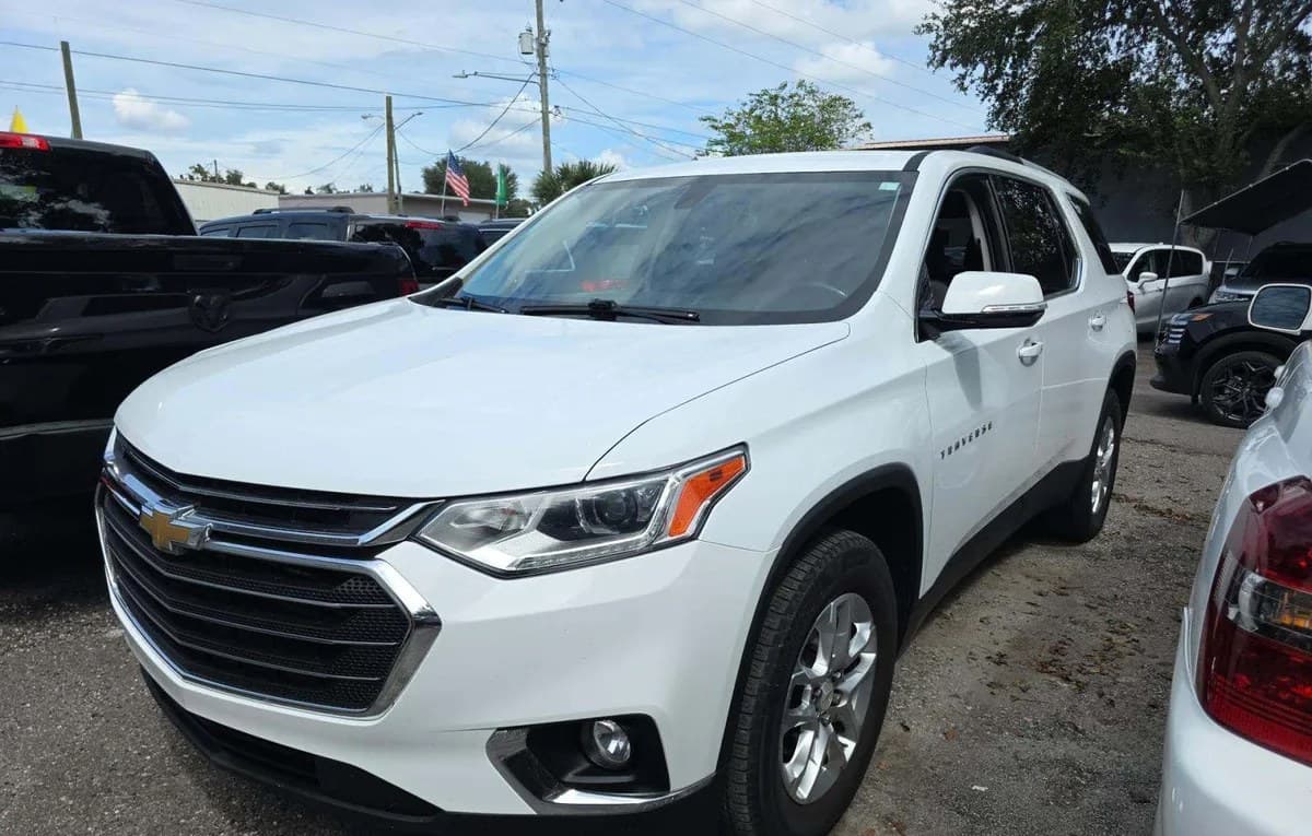 2018 CHEVROLET TRAVERSE LT 2