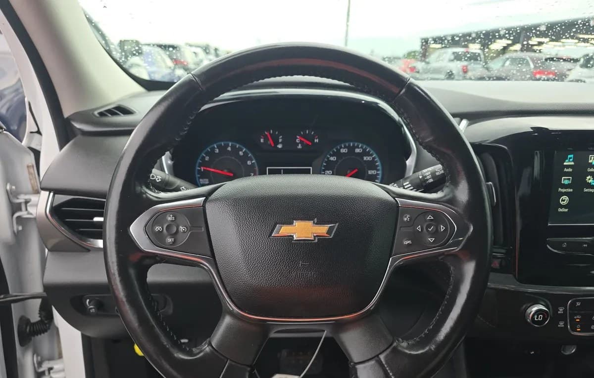 2019 CHEVROLET TRAVERSE LT 7