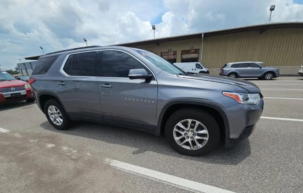 2019 CHEVROLET TRAVERSE LT 3