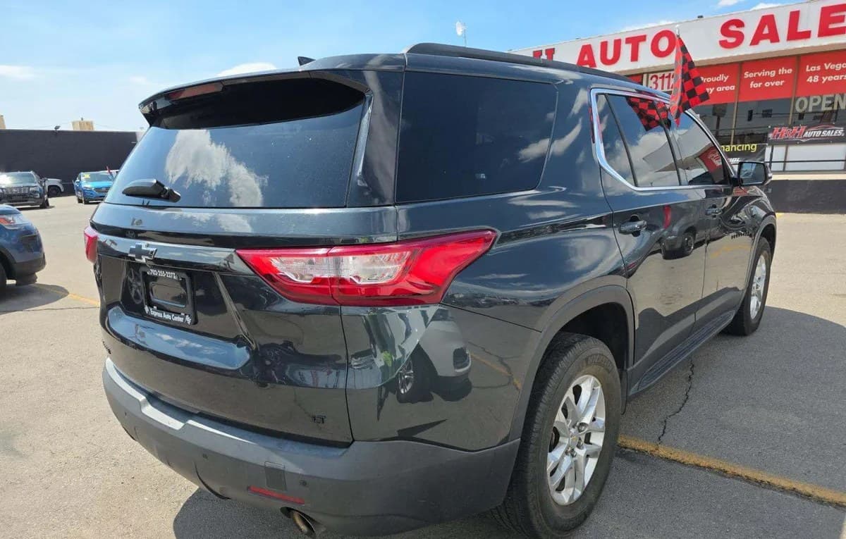 2019 CHEVROLET TRAVERSE LT 3