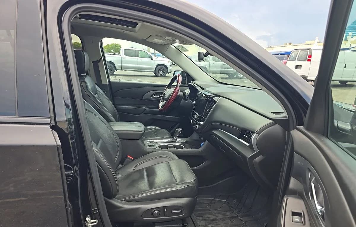 2019 CHEVROLET TRAVERSE Premier 4