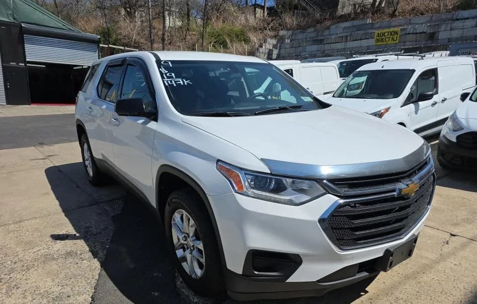 2019 CHEVROLET TRAVERSE LS 4