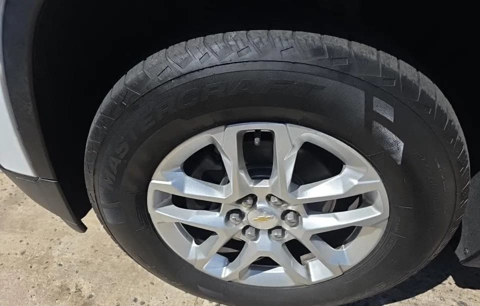 2019 CHEVROLET TRAVERSE LS 5