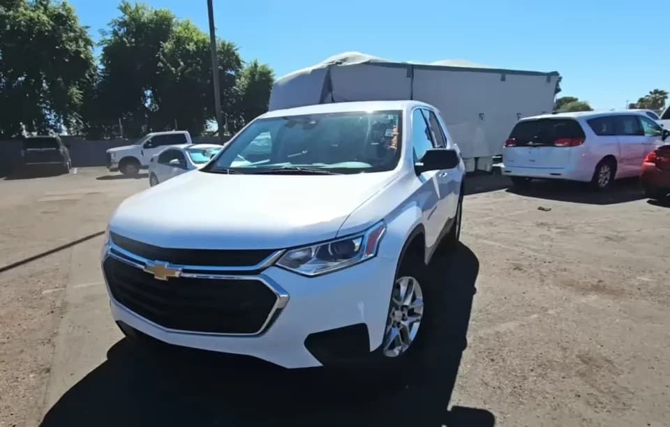 2021 CHEVROLET TRAVERSE LS 2