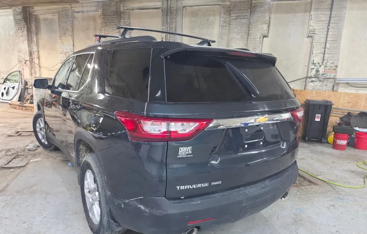 2020 CHEVROLET TRAVERSE LT 2
