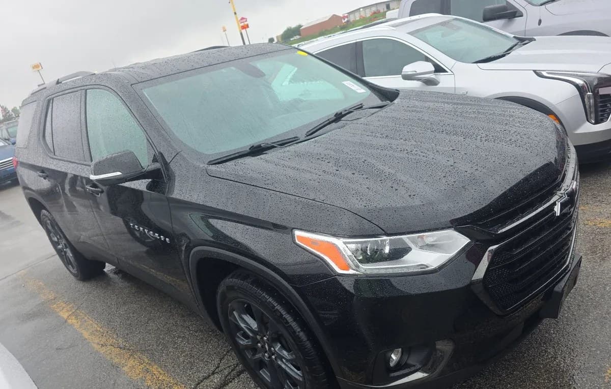 2019 CHEVROLET TRAVERSE RS 4