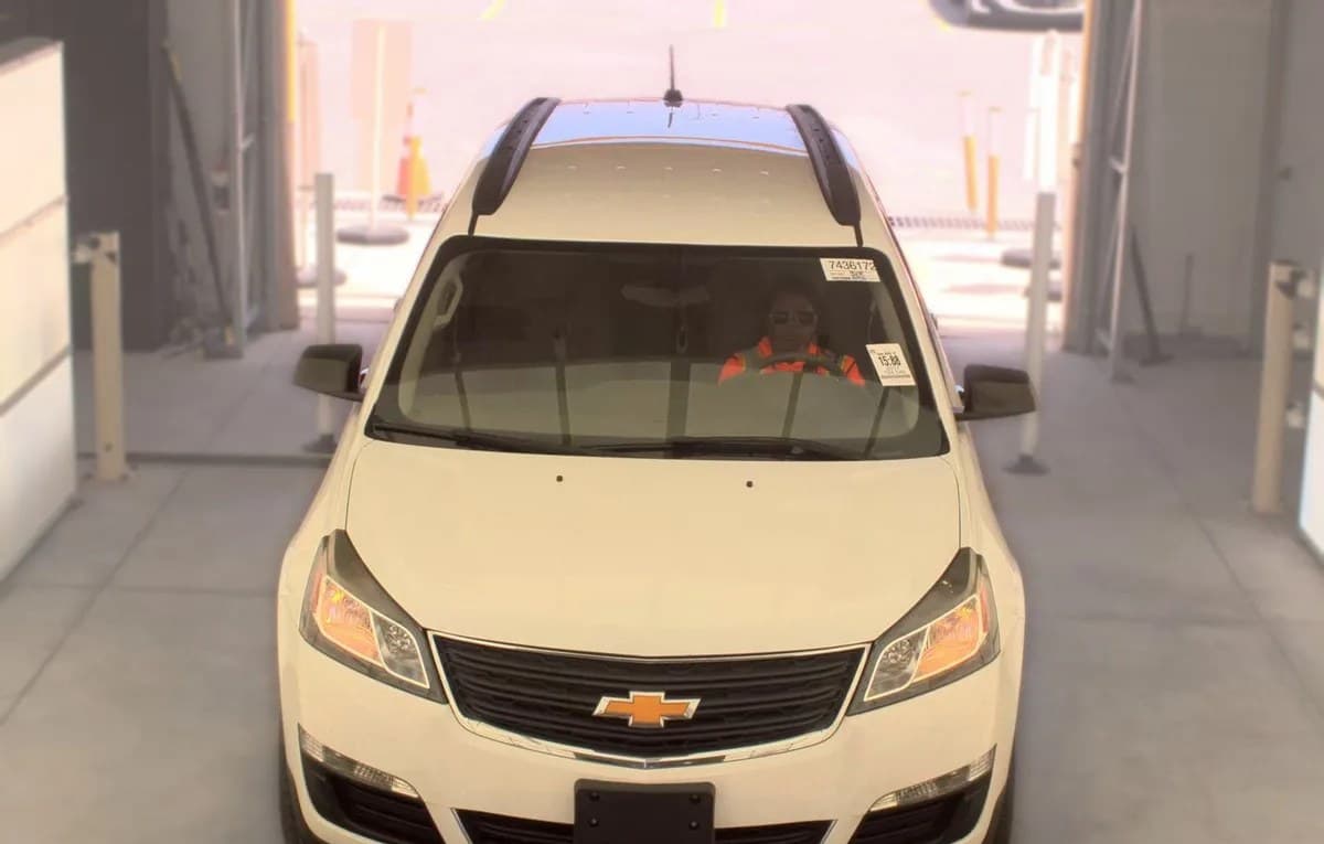 2017 CHEVROLET TRAVERSE LS 1LS 3