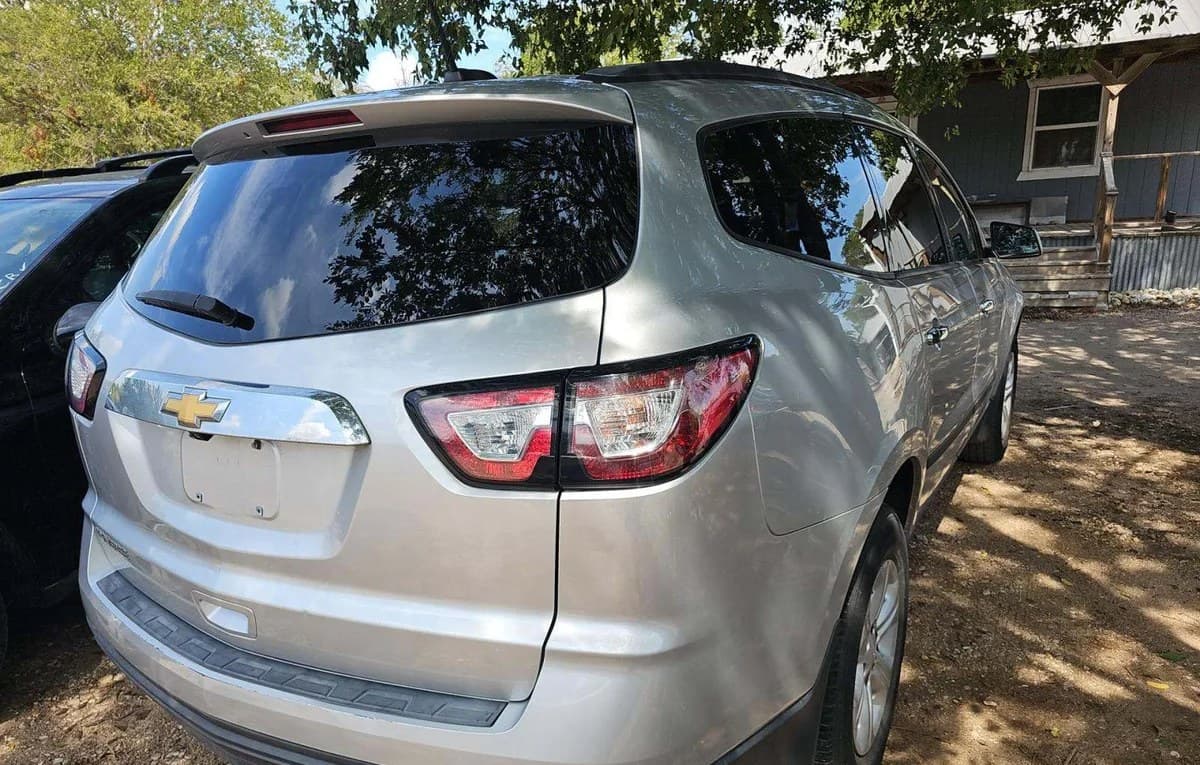 2017 CHEVROLET TRAVERSE LS 3