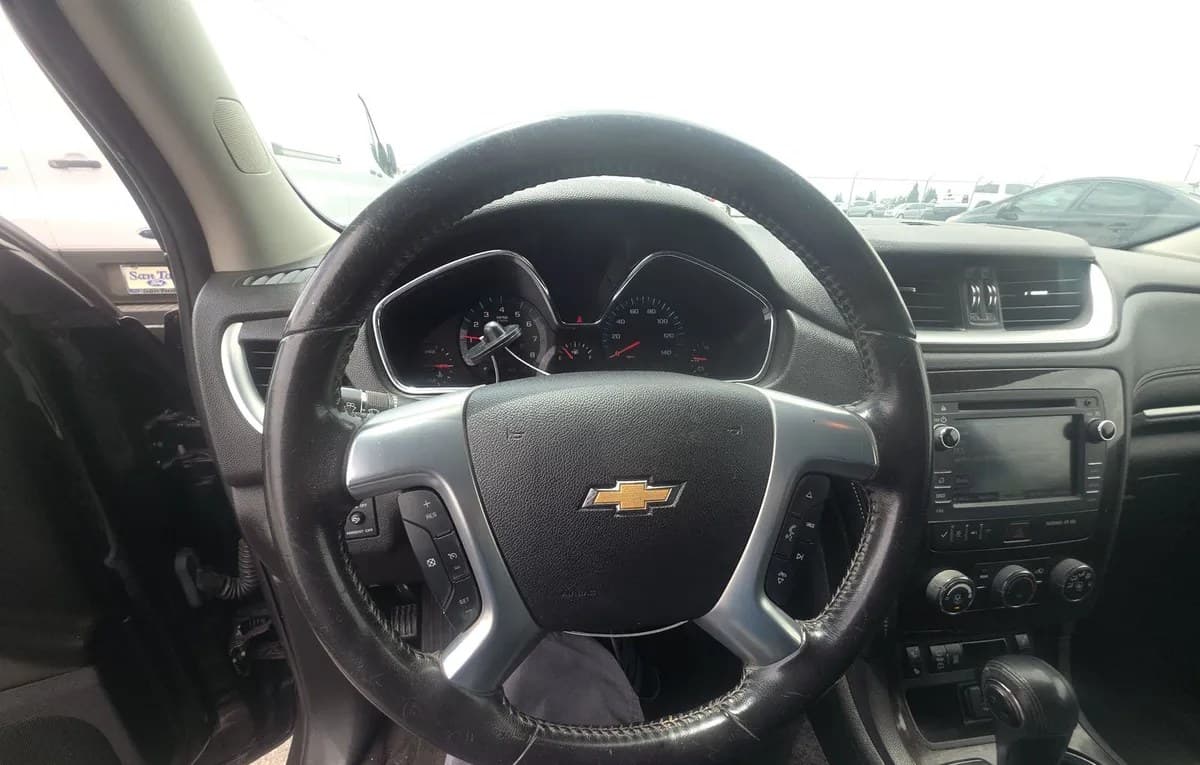 2017 CHEVROLET TRAVERSE LT 6