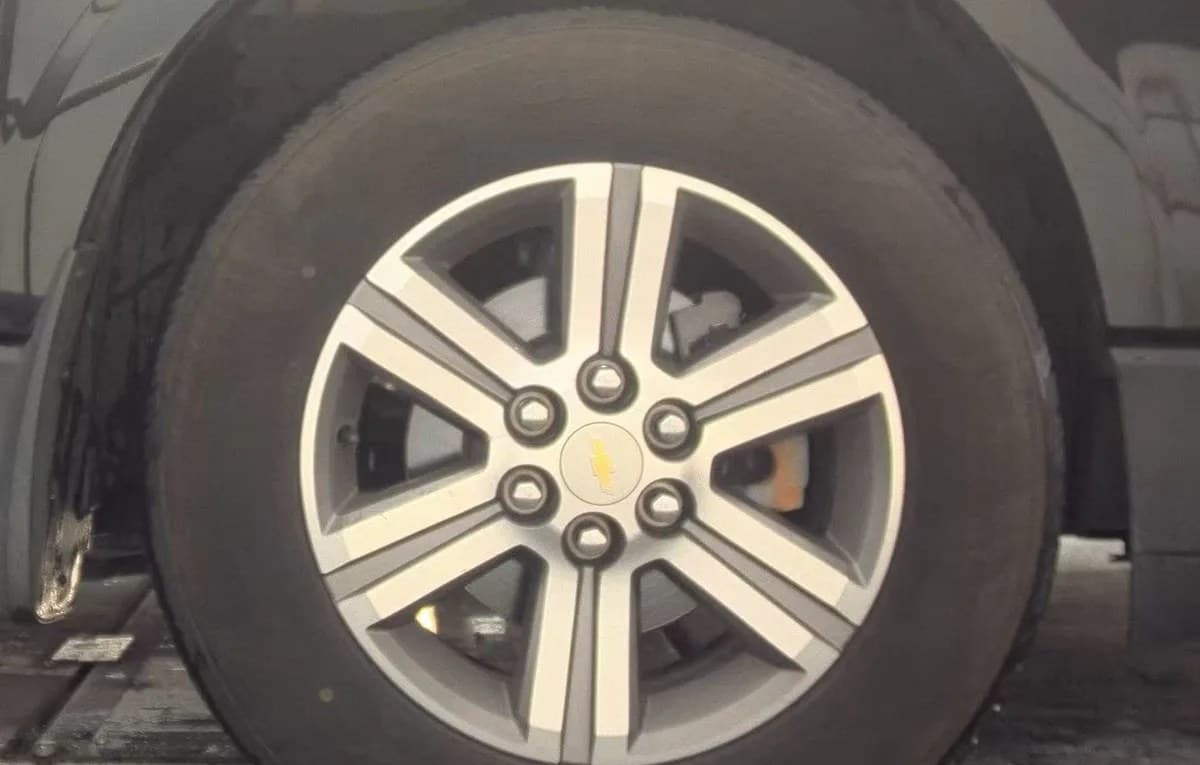 2017 CHEVROLET TRAVERSE LT 2LT 7