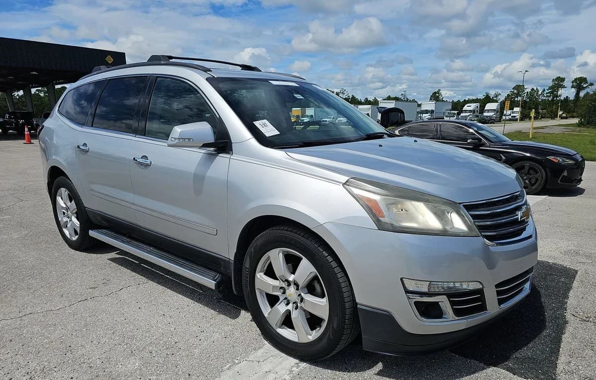 2017 CHEVROLET TRAVERSE Premier 3