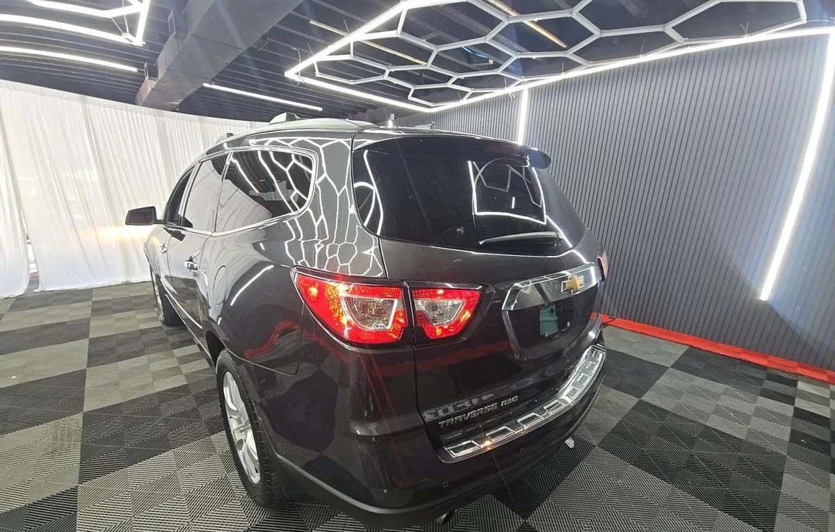 2017 CHEVROLET TRAVERSE Premier 2