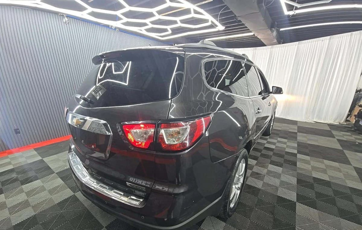 2017 CHEVROLET TRAVERSE Premier 3