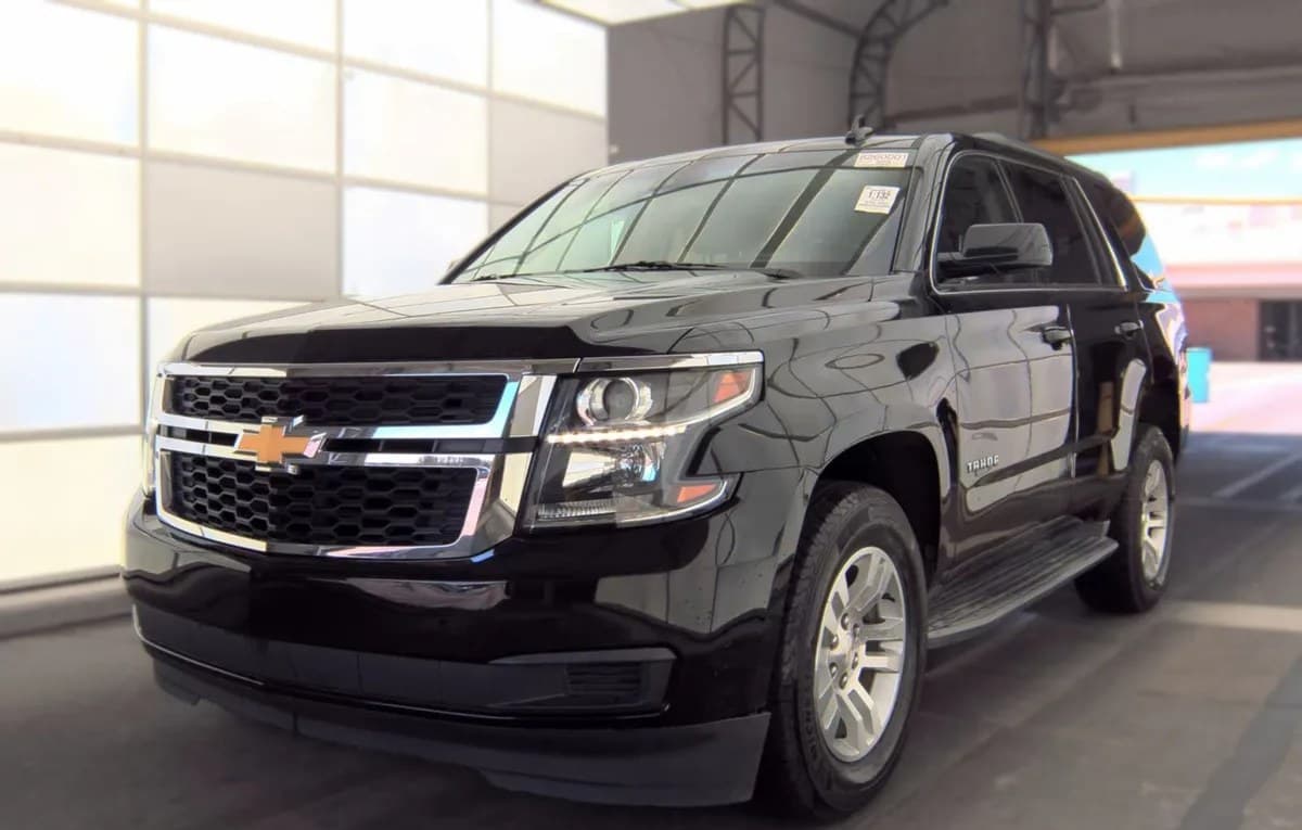 2019 CHEVROLET TAHOE LT 2