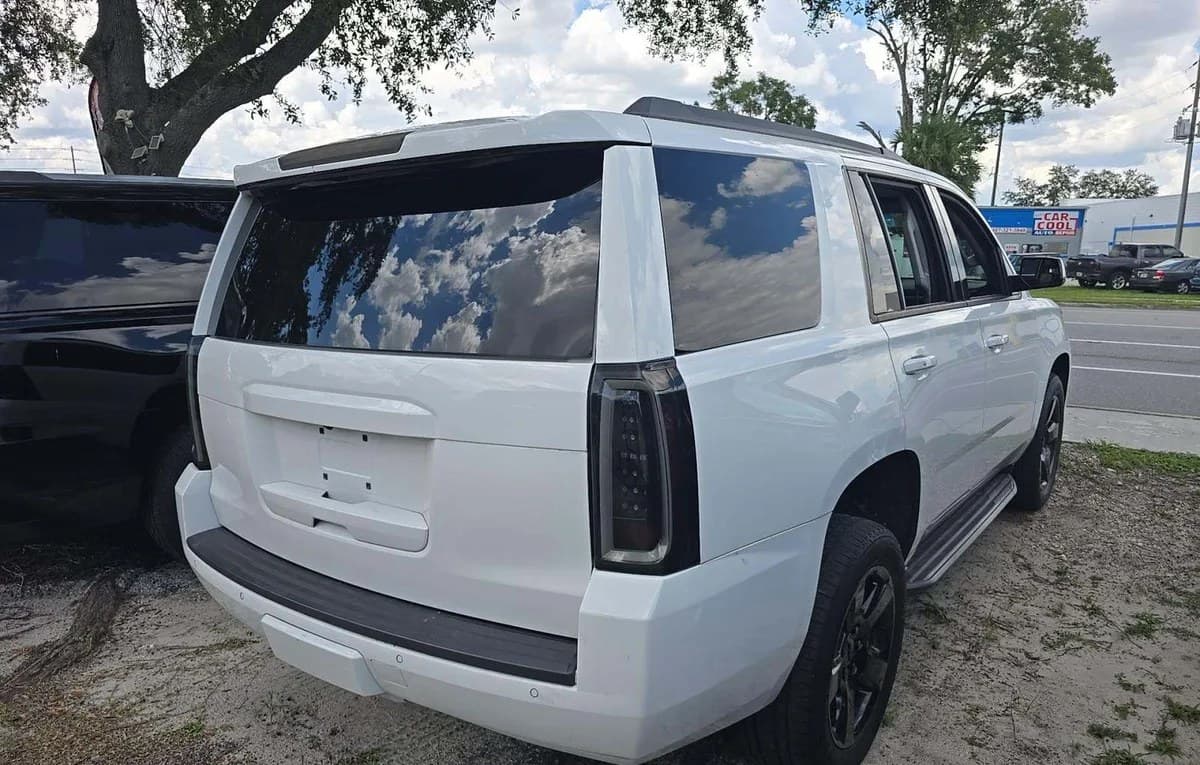 2017 CHEVROLET TAHOE LT 1LT 4