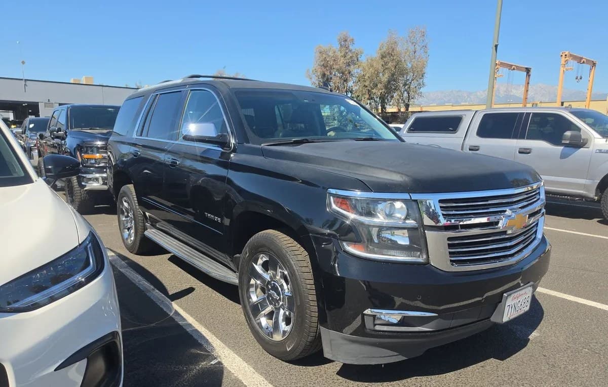 2017 CHEVROLET TAHOE Premier 4