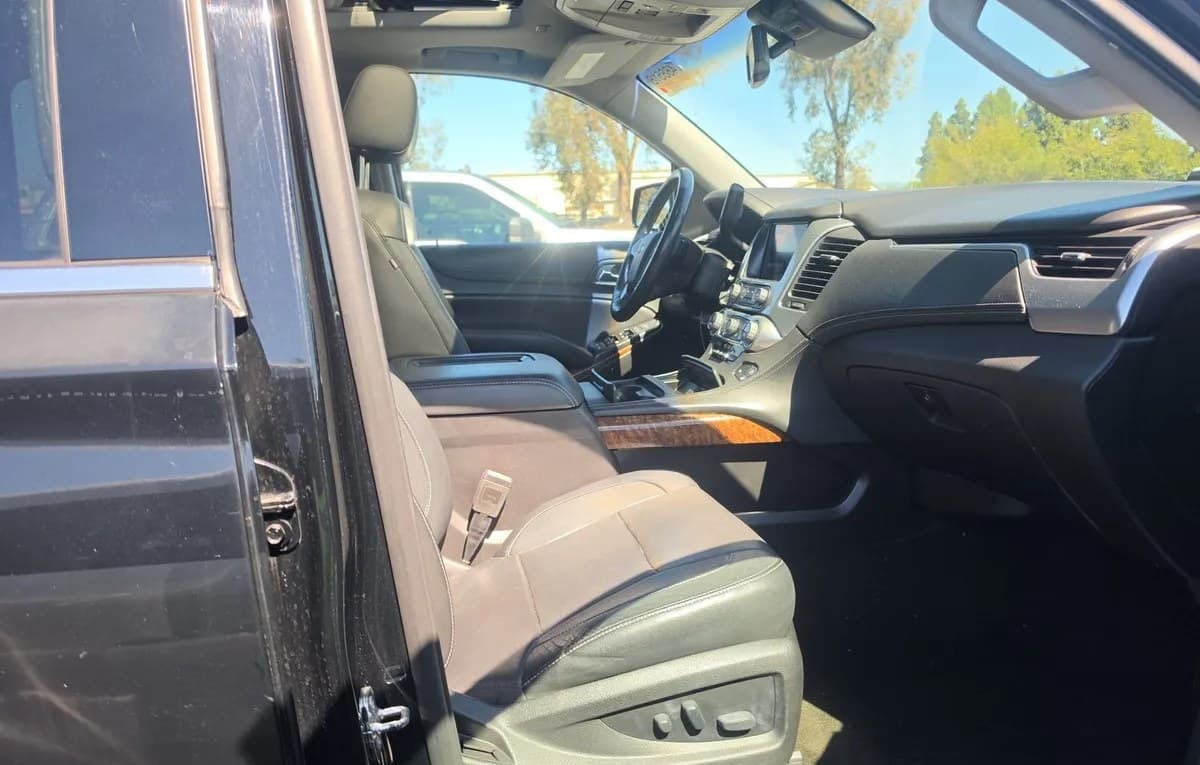 2017 CHEVROLET TAHOE Premier 5
