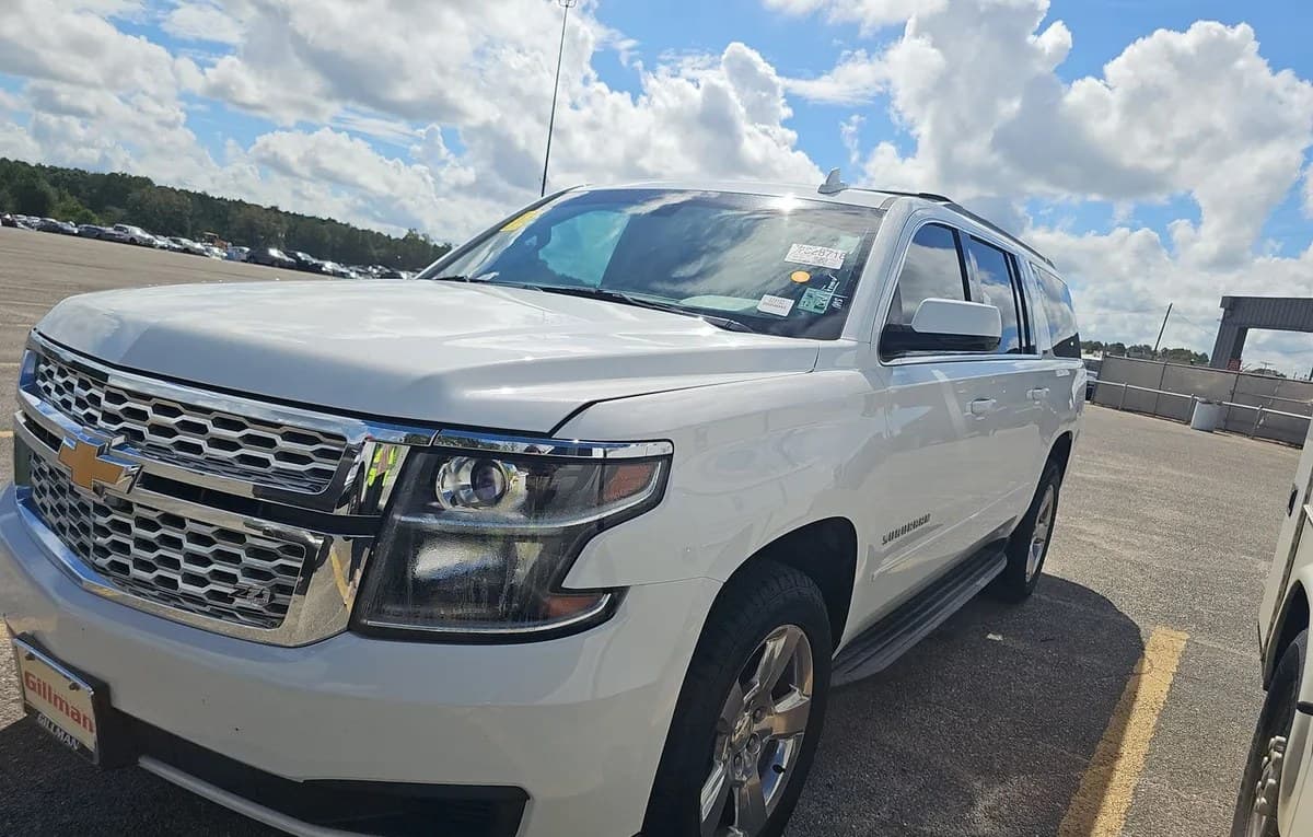 2017 CHEVROLET SUBURBAN LS 2
